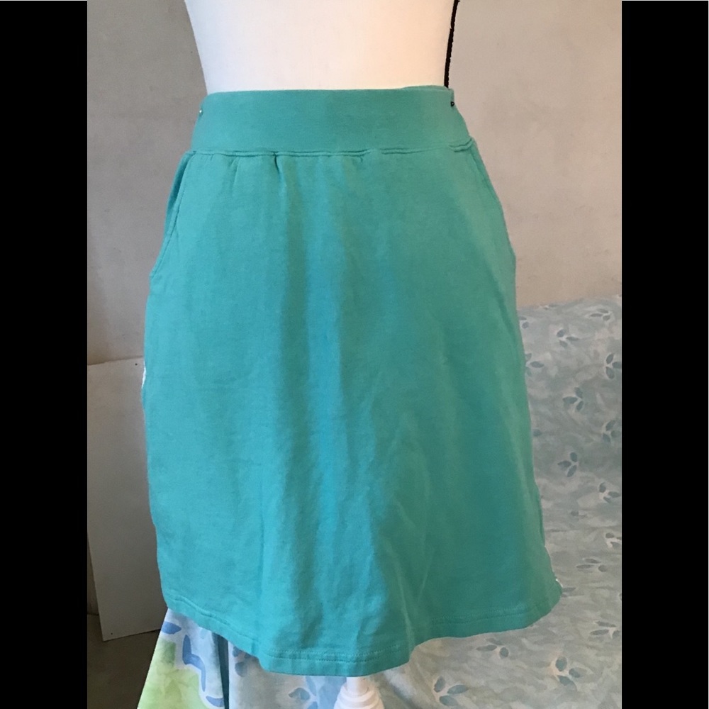 D & Co Active turquoise skort with pockets. XXS